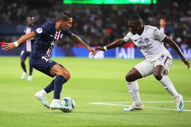 布朗44分绿军大胜步行者 尼克斯轻取魔术6连胜